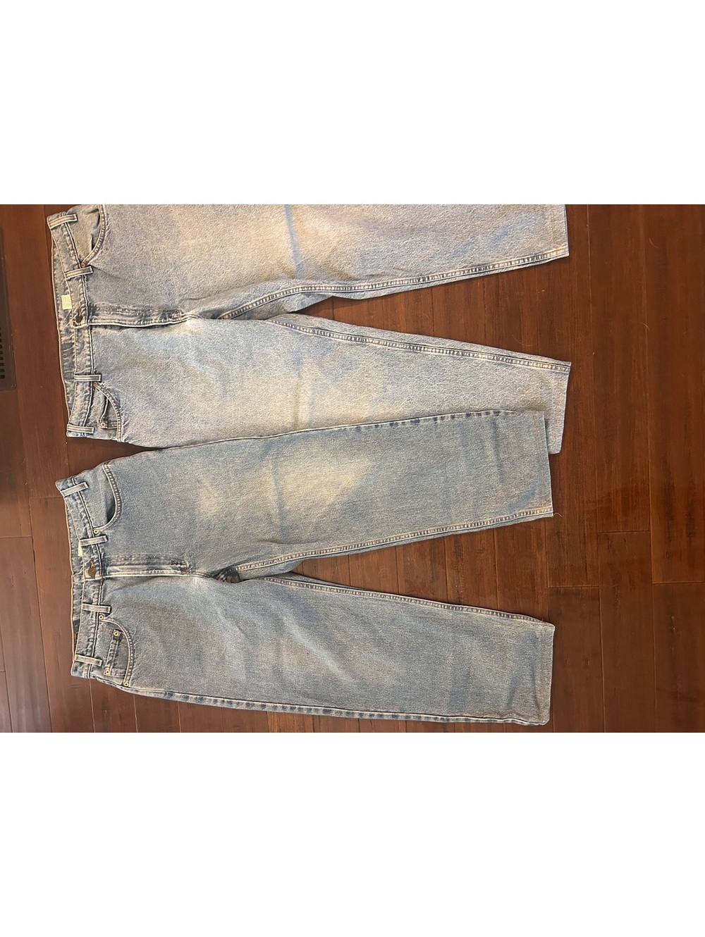 Levi's 550 Relaxed Fit Light Wash Jeans Size 36x32